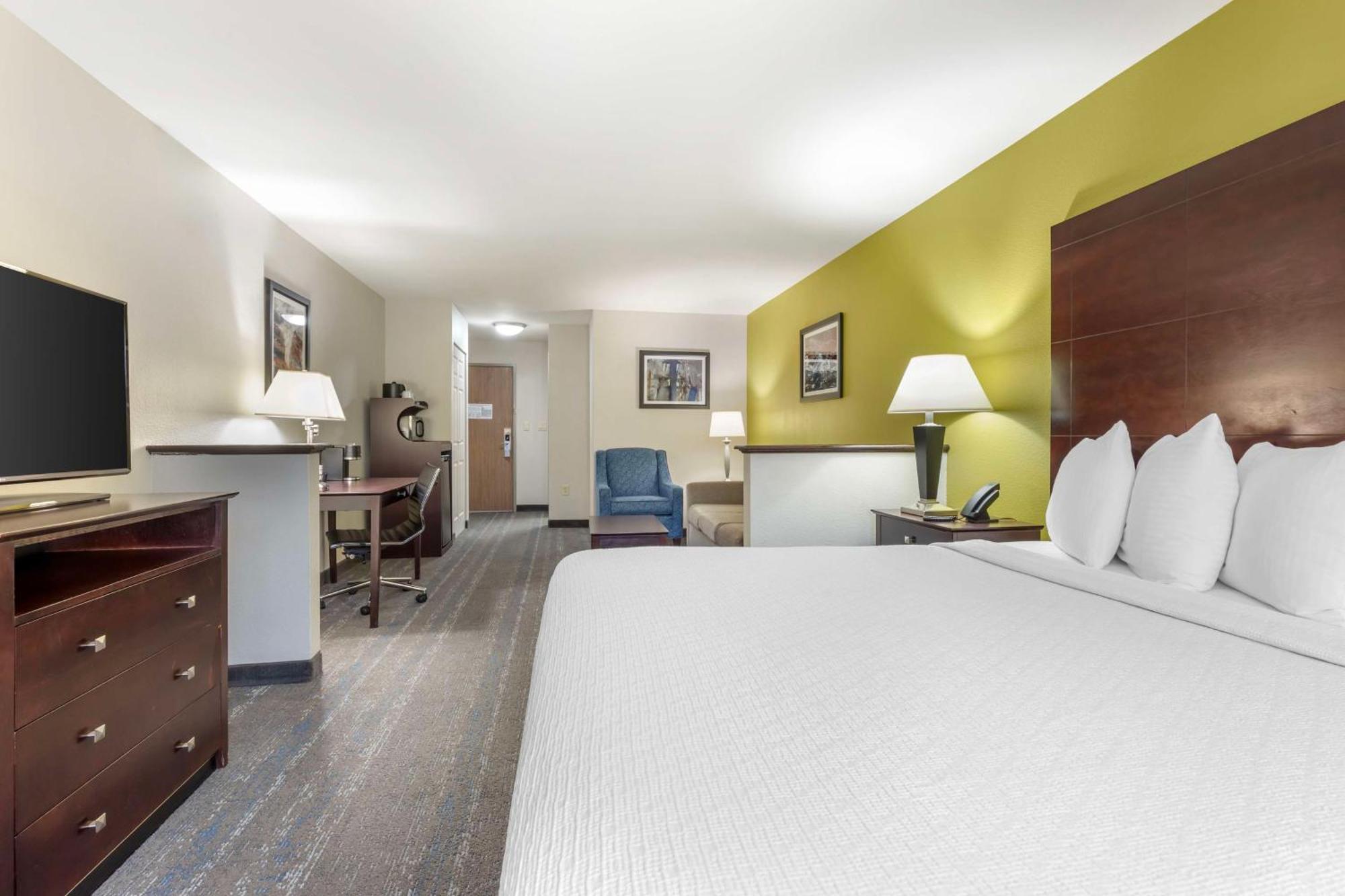 Best Western Plus Mansfield Inn And Suites Экстерьер фото