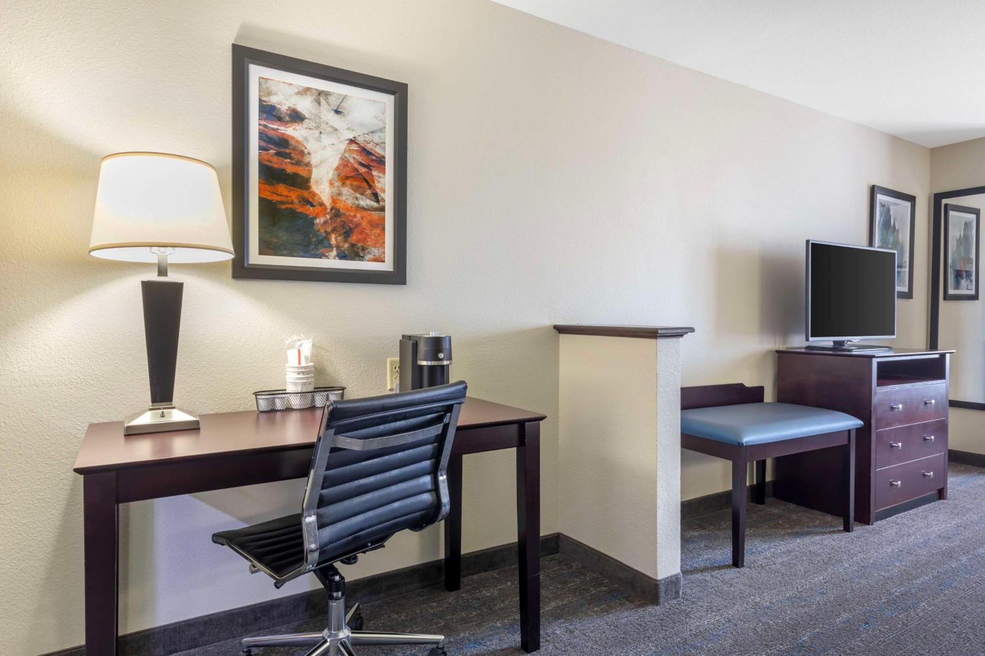 Best Western Plus Mansfield Inn And Suites Экстерьер фото
