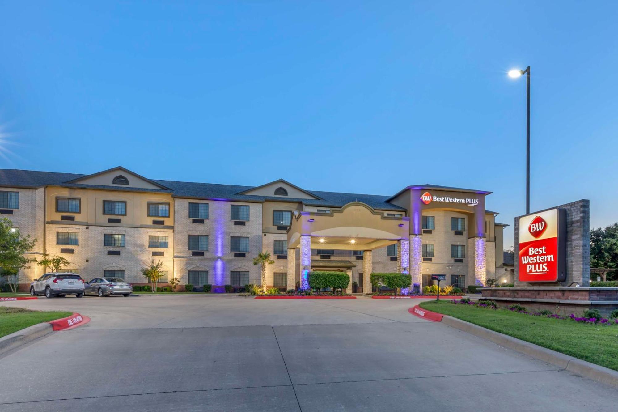 Best Western Plus Mansfield Inn And Suites Экстерьер фото