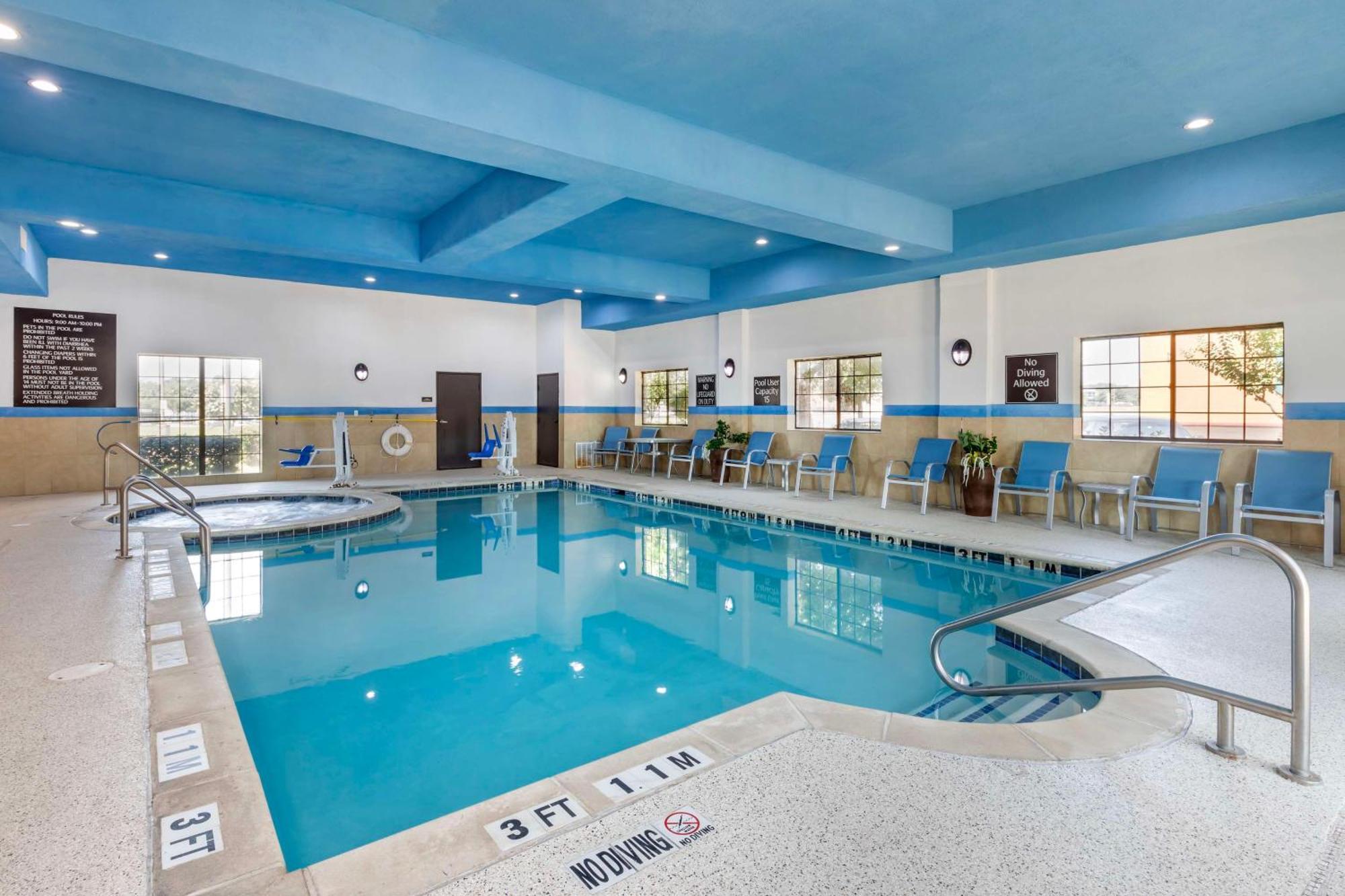 Best Western Plus Mansfield Inn And Suites Экстерьер фото